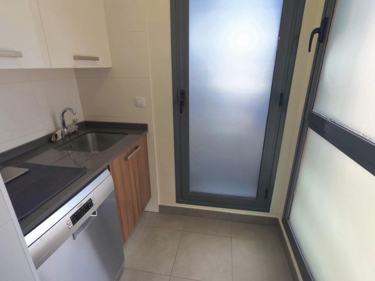 Apartment for Sale in Alicante, Alicante 13
