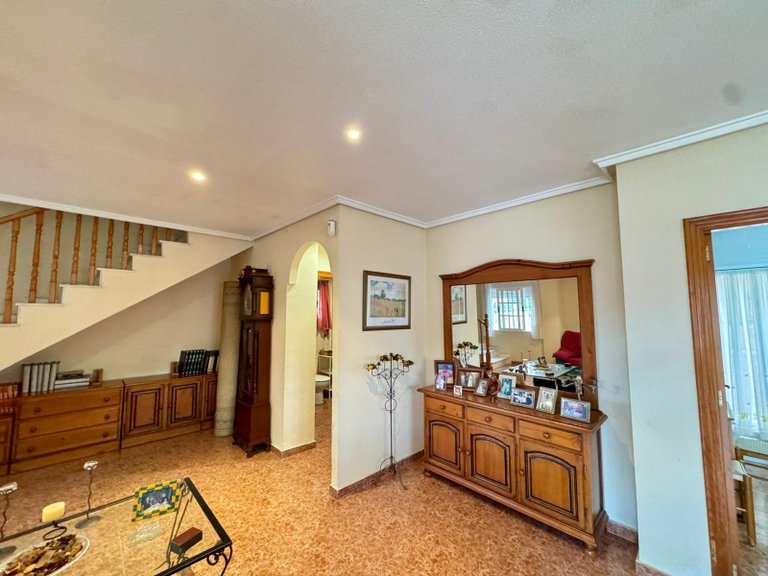 Villa for Sale in Torrevieja, Alicante 8