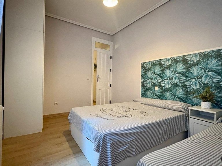 Apartment for Sale in Madrid, Madrid 13