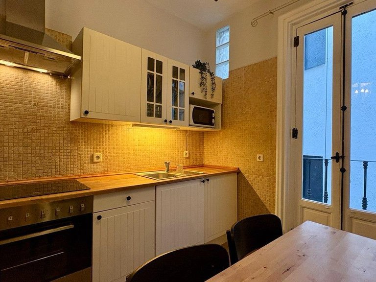 Apartment for Sale in Madrid, Madrid 6