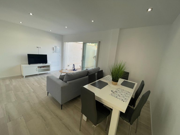 Villa for Sale in Cabo Roig, Alicante 5