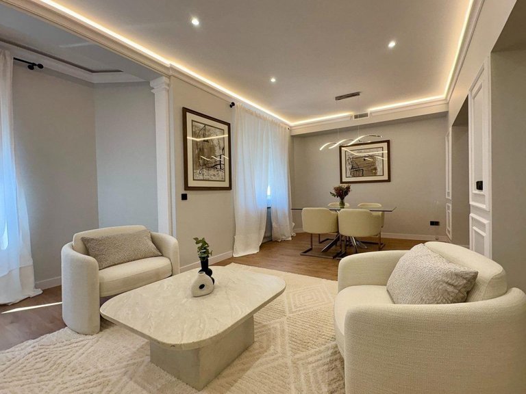 Apartment for Sale in Madrid, Madrid 2