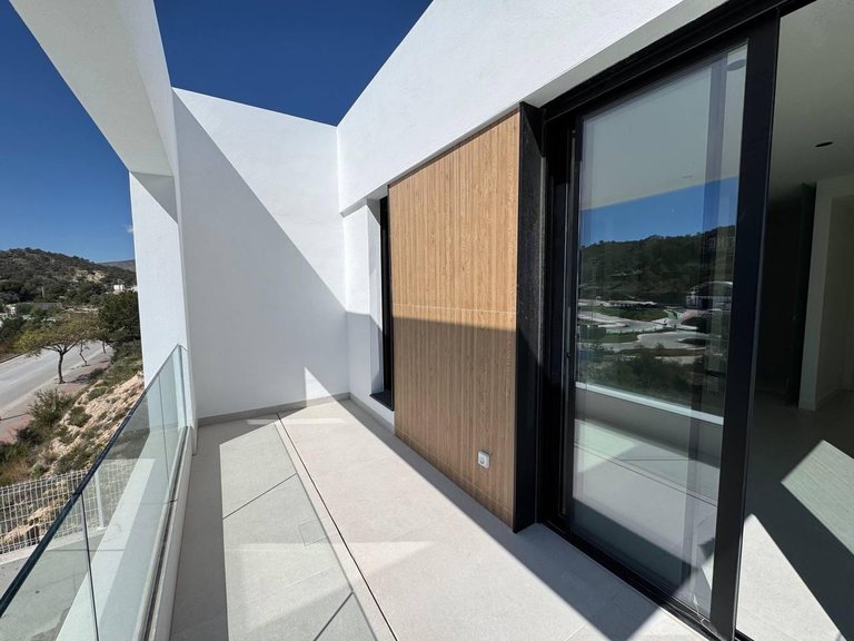 Villa for Sale in Finestrat, Alicante 7