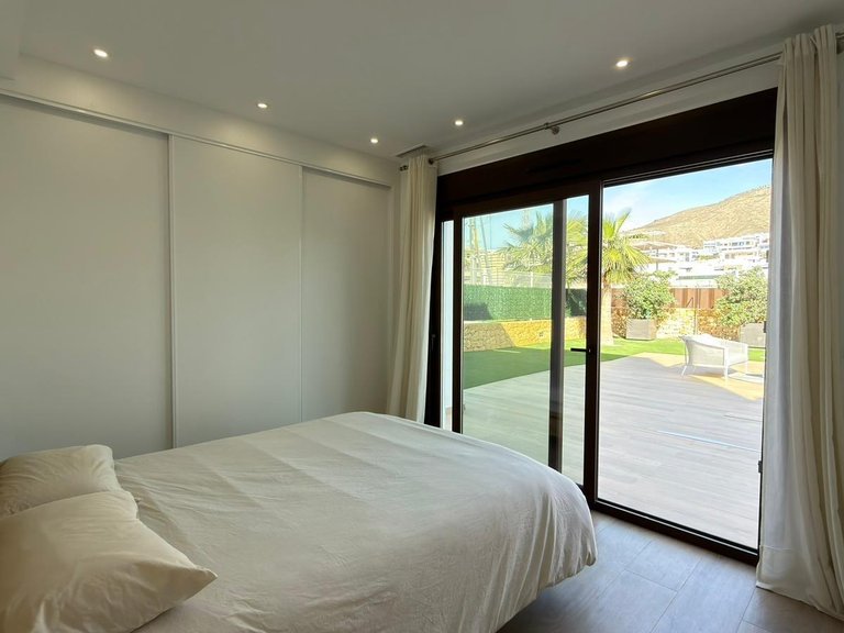 Villa for Sale in Finestrat, Alicante 12