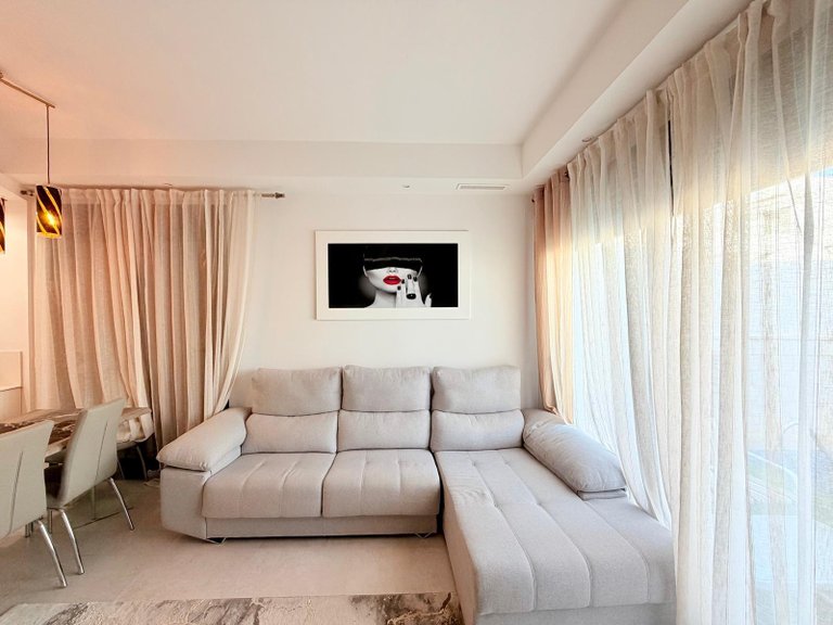Villa for Sale in Orihuela Costa, Alicante 9