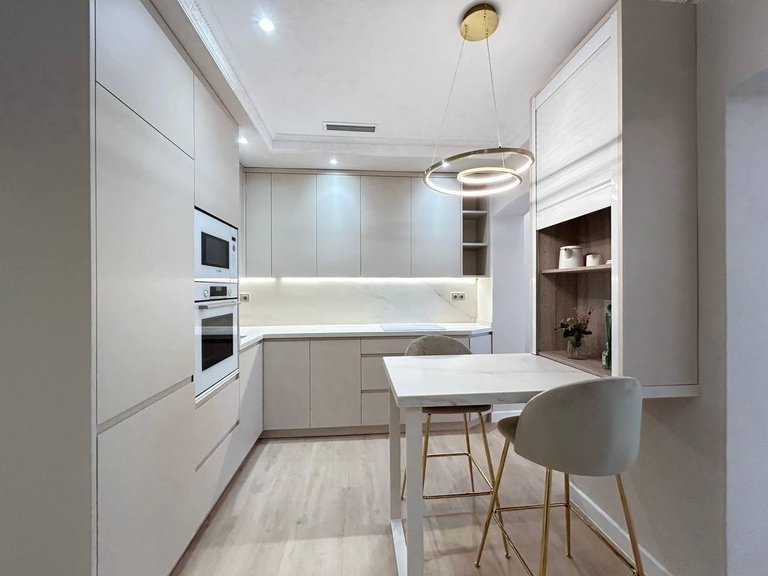 Apartment for Sale in Madrid, Madrid 12