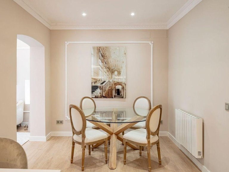 Apartment for Sale in Madrid, Madrid 8
