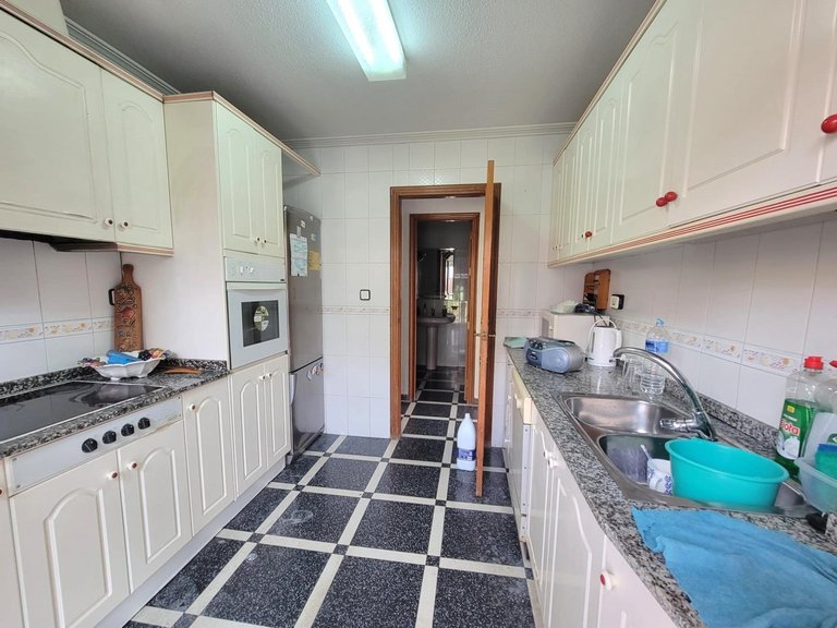 Apartment for Sale in Torrevieja, Alicante 12