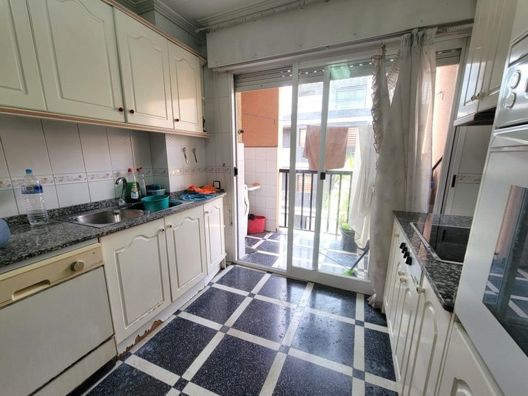 Apartment for Sale in Torrevieja, Alicante 15