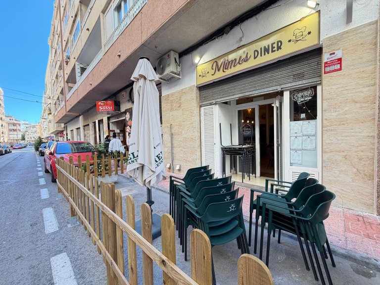 Commercial for Sale in Torrevieja, Alicante 3