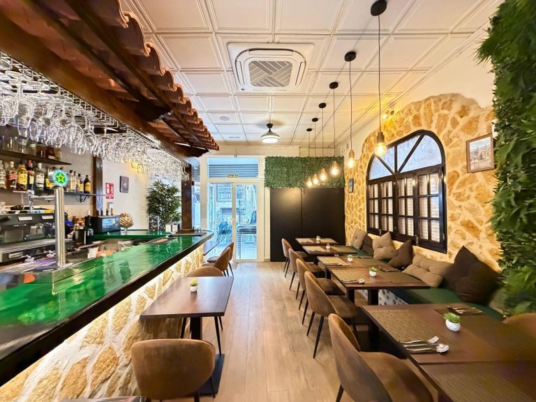 Commercial for Sale in Torrevieja, Alicante 7