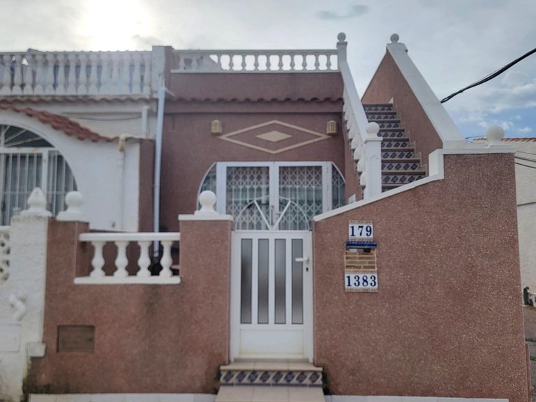 Apartment for Sale in Torrevieja, Alicante 1