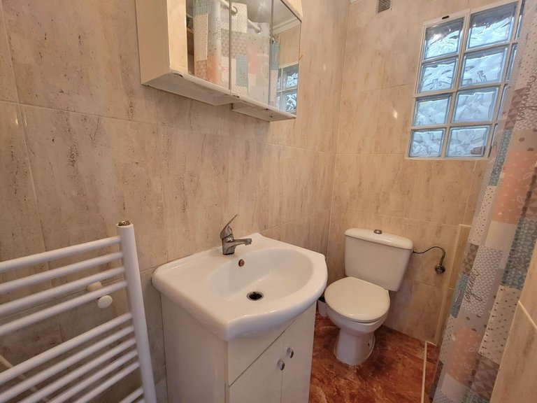 Apartment for Sale in Torrevieja, Alicante 15