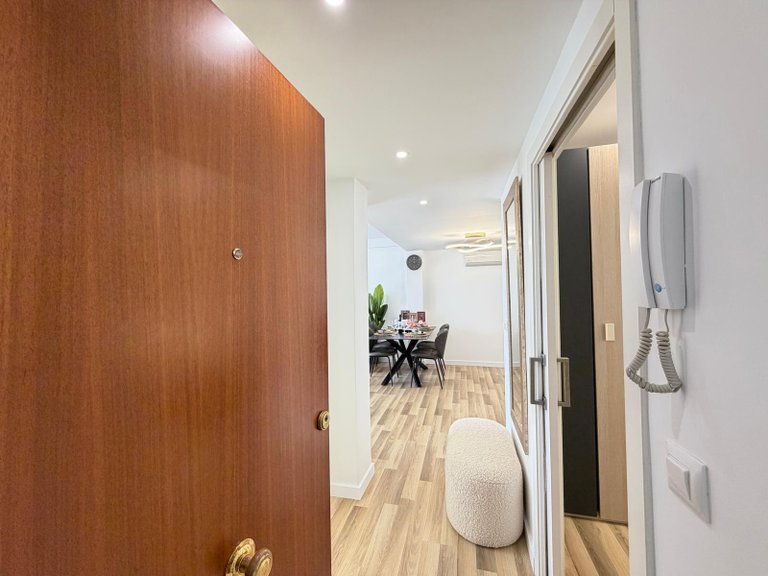 Apartment for Sale in Costa Blanca Torrevieja, Alicante 2