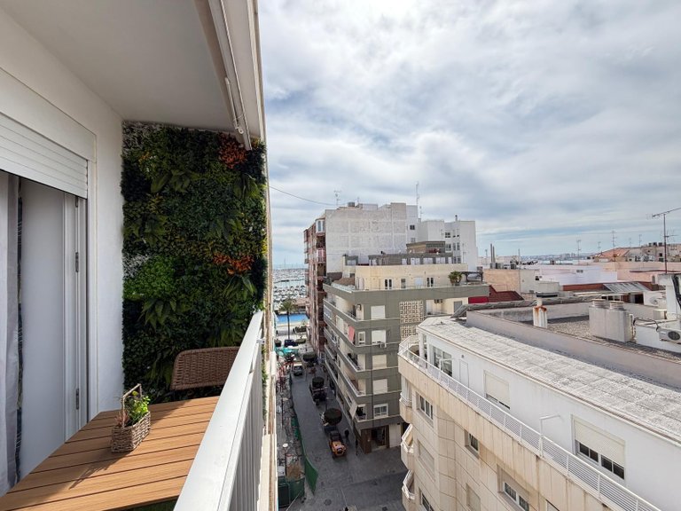 Apartment for Sale in Costa Blanca Torrevieja, Alicante 35