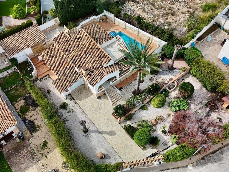 Villa for Sale in Alfaz Del Pi, Alicante 1