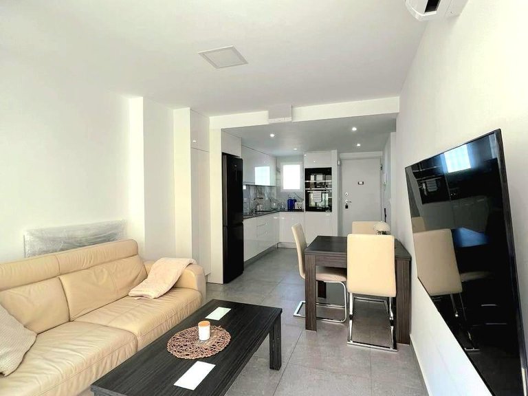 Apartment for Sale in Torrevieja, Alicante 12