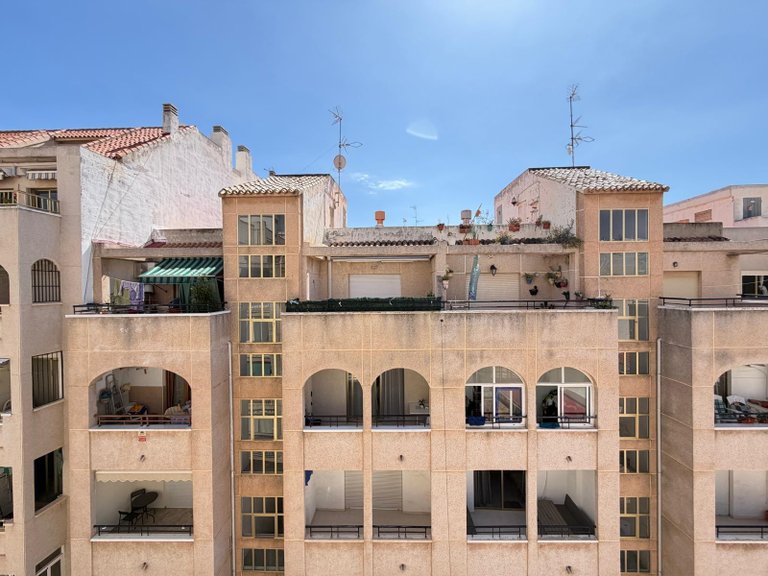 Penthouse for Sale in Costa Blanca Torrevieja, Alicante 21
