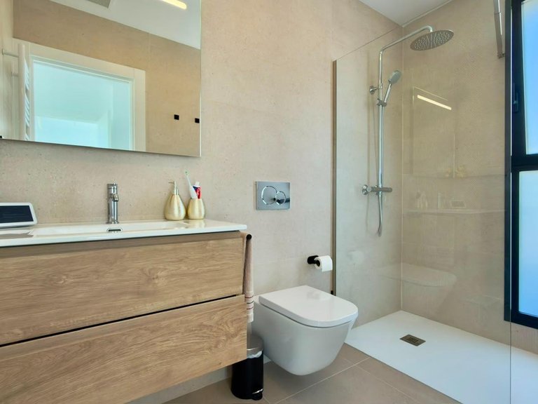 Villa for Sale in Finestrat, Alicante 12