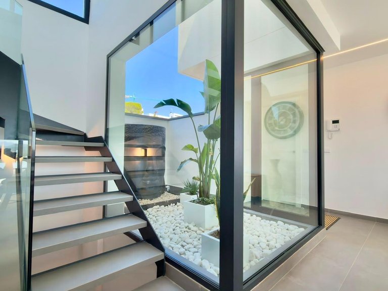 Villa for Sale in Finestrat, Alicante 15