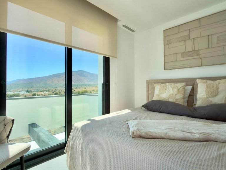 Villa for Sale in Finestrat, Alicante 9