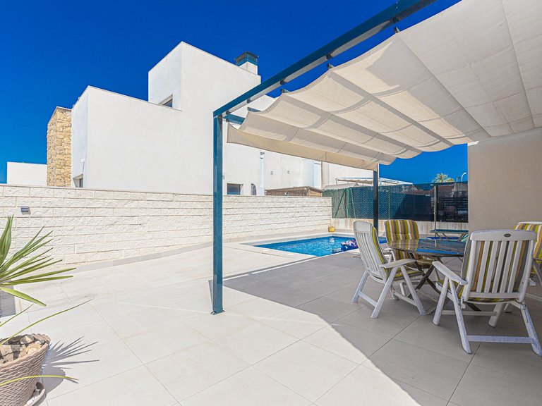 Villa for Sale in Rojales, Alicante 2