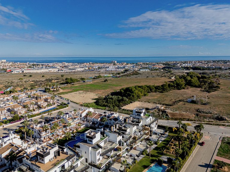 Apartment for Sale in Orihuela Costa, Alicante 1