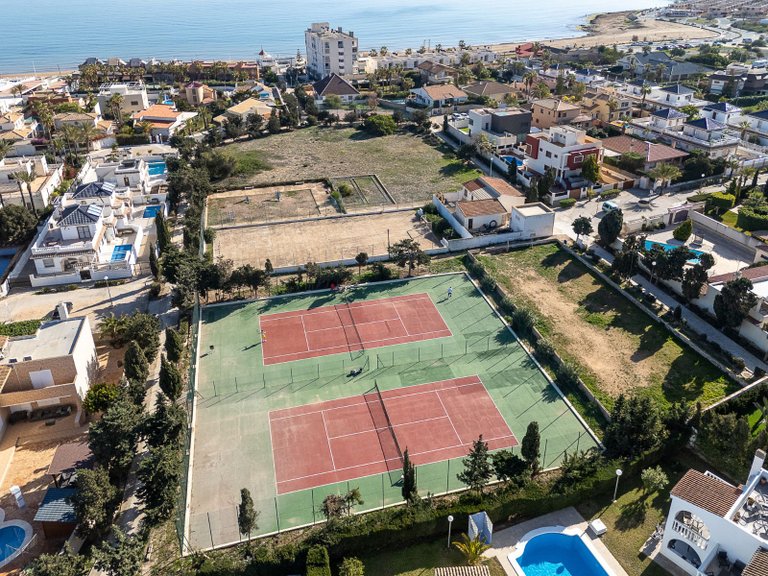 Villa for Sale in Torrevieja, Alicante 4