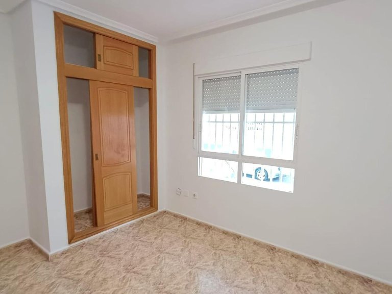 Apartment for Sale in Torrevieja, Alicante 10