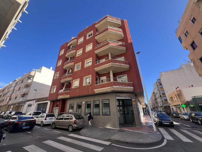 Apartment for Sale in Torrevieja, Alicante 1