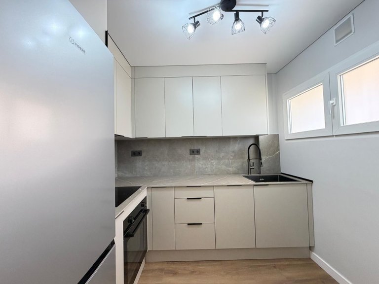 Apartment for Sale in Costa Blanca Torrevieja, Alicante 20