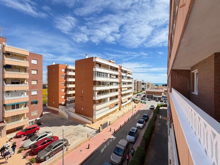 Apartment for Sale in Costa Blanca Torrevieja, Alicante 42