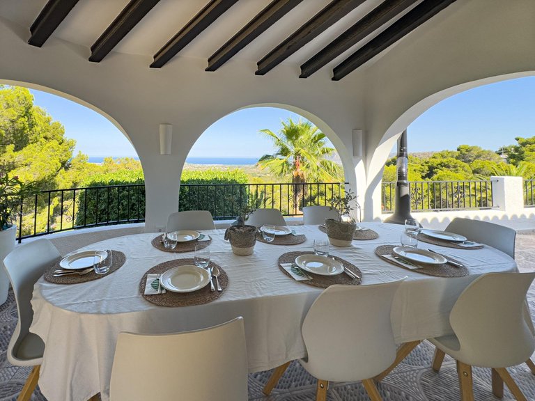 Villa for Sale in La Nucía, Alicante 1
