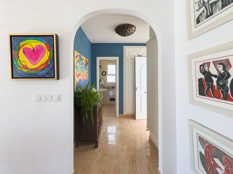 Villa for Sale in La Nucía, Alicante 9