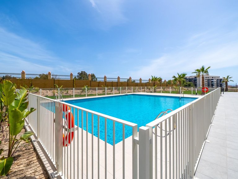 Apartment for Sale in Alicante, Alicante 3
