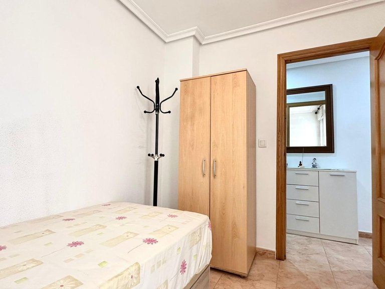 Apartment for Sale in Torrevieja, Alicante 12