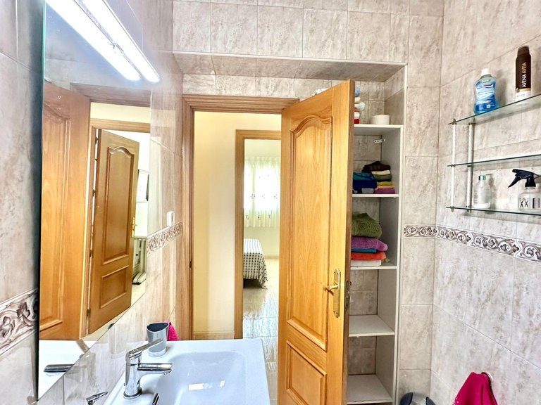 Apartment for Sale in Torrevieja, Alicante 8