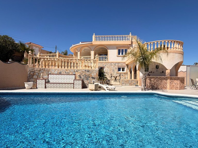 Villa for Sale in Ciudad Quesada, Alicante 1