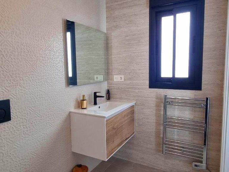Penthouse for Sale in Costa Blanca Torrevieja, Alicante 28