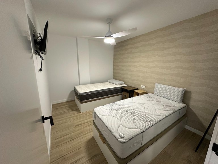 Apartment for Sale in Alicante, Alicante 12