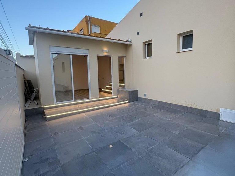 Apartment for Sale in Torrevieja, Alicante 1