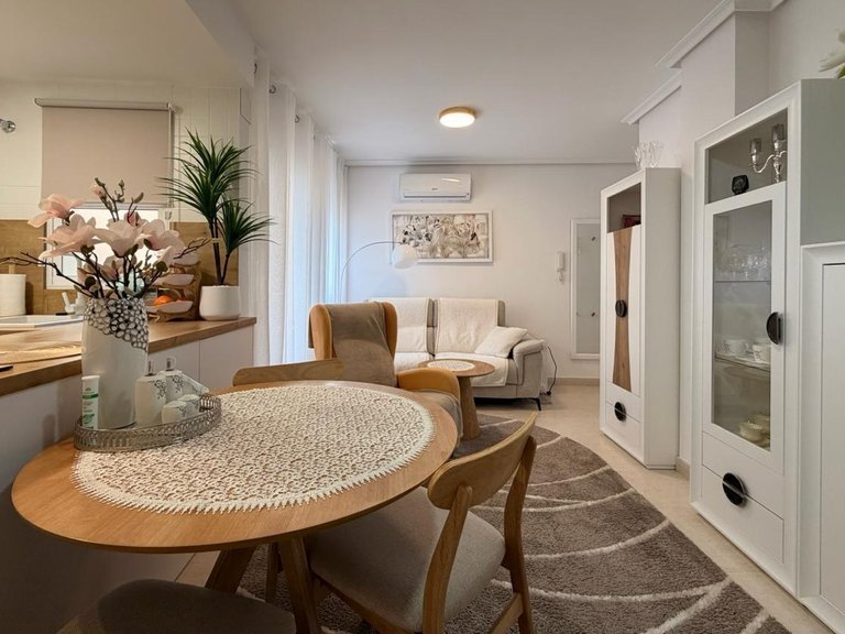 Apartment for Sale in Torrevieja, Alicante 11
