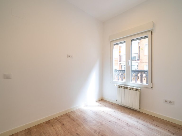 Apartment for Sale in Madrid, Madrid 15
