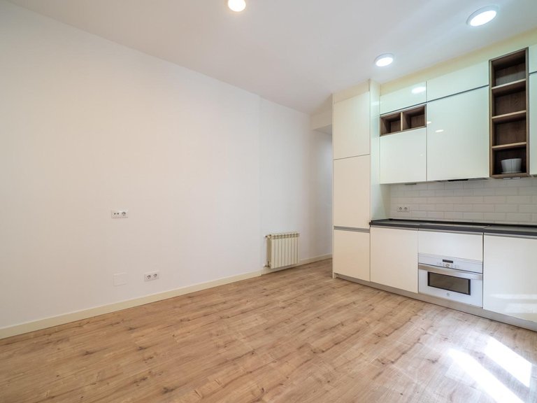 Apartment for Sale in Madrid, Madrid 3
