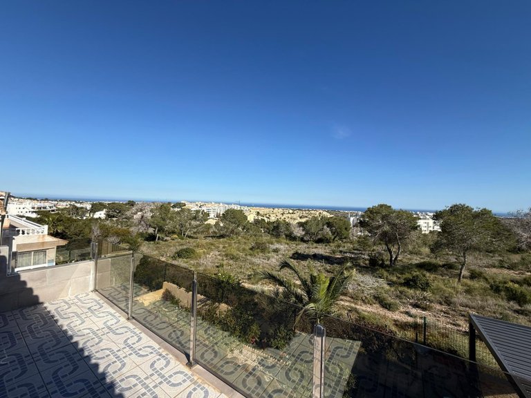 Villa for Sale in Orihuela Costa, Alicante 2