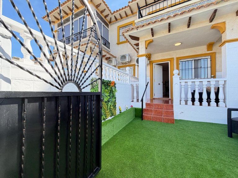 Town House for Sale in Orihuela Costa, Alicante 2