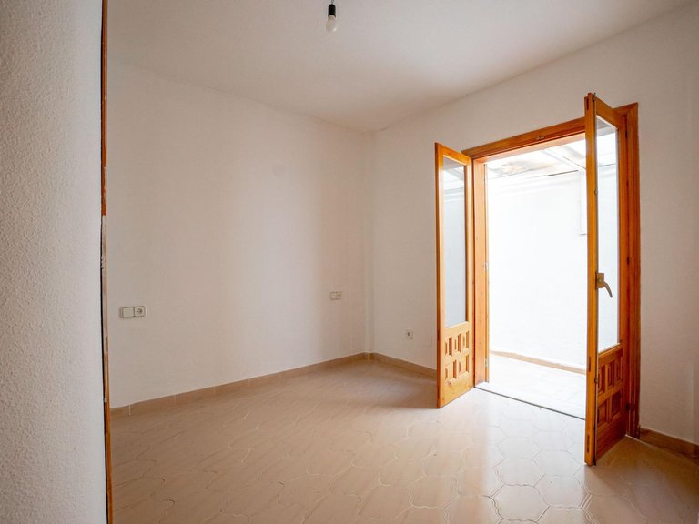 Apartment for Sale in Torrevieja, Alicante 14