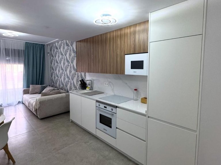 Apartment for Sale in Costa Blanca Torrevieja, Alicante 1