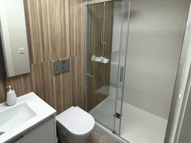 Apartment for Sale in Costa Blanca Torrevieja, Alicante 17