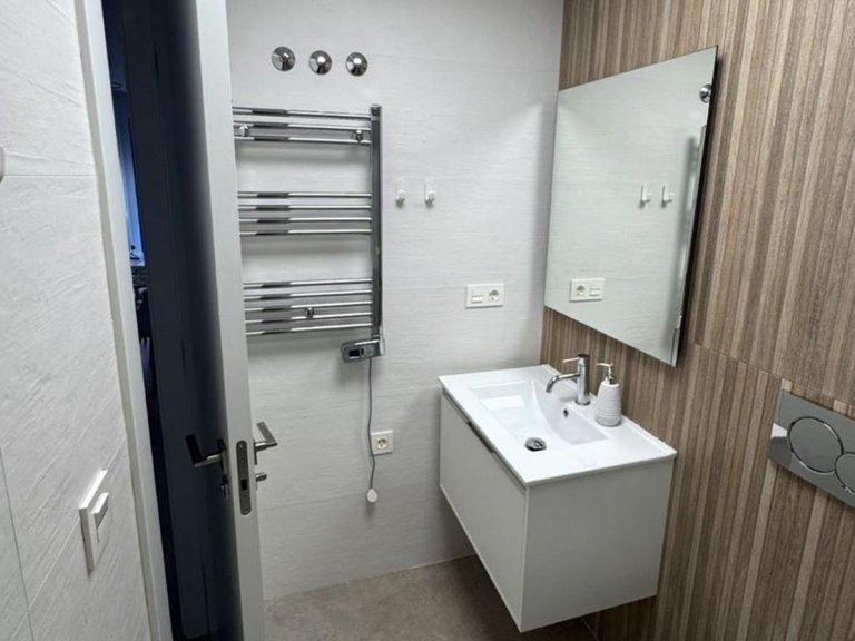 Apartment for Sale in Costa Blanca Torrevieja, Alicante 20